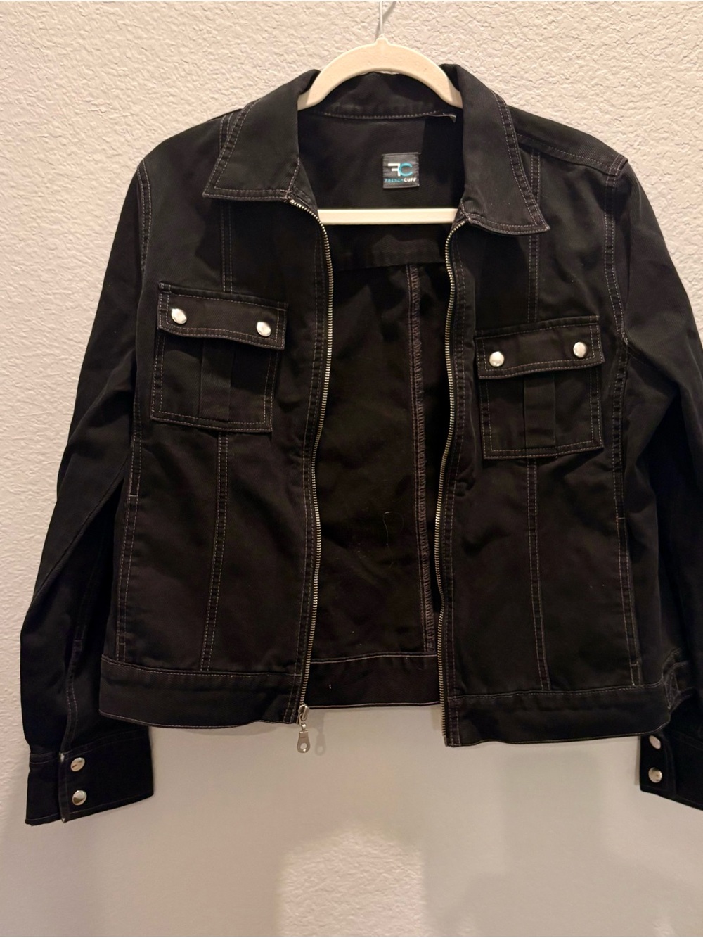 French Cuff Jacket - Picture 2 of 4
